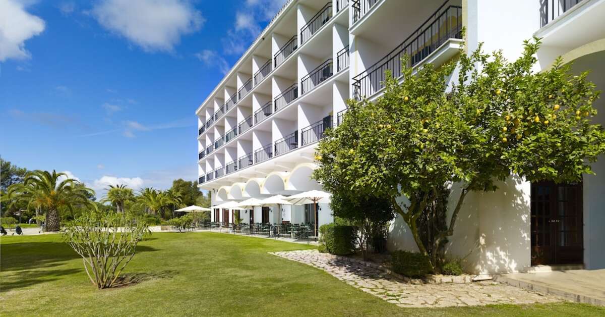 Een foto van de buitenkant van Penina Hotel & Golf Resort