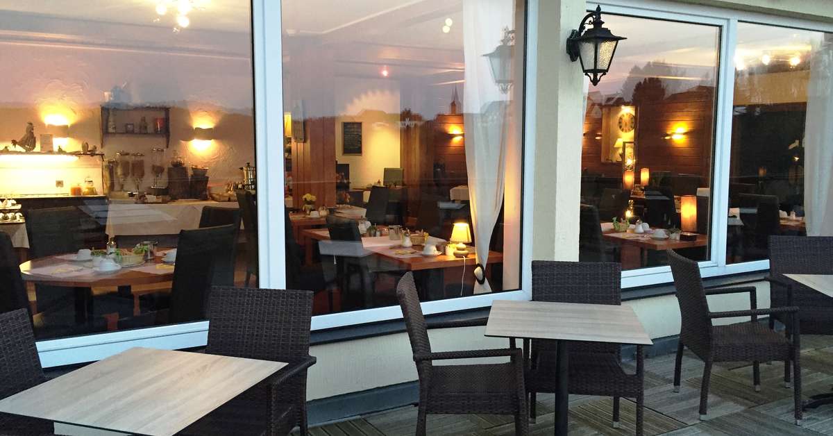 Een foto van de faciliteiten bij Hotel Aux Trois Roses