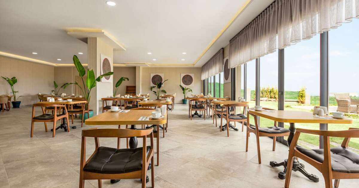 Een foto van Ramada by Wyndham Cesme