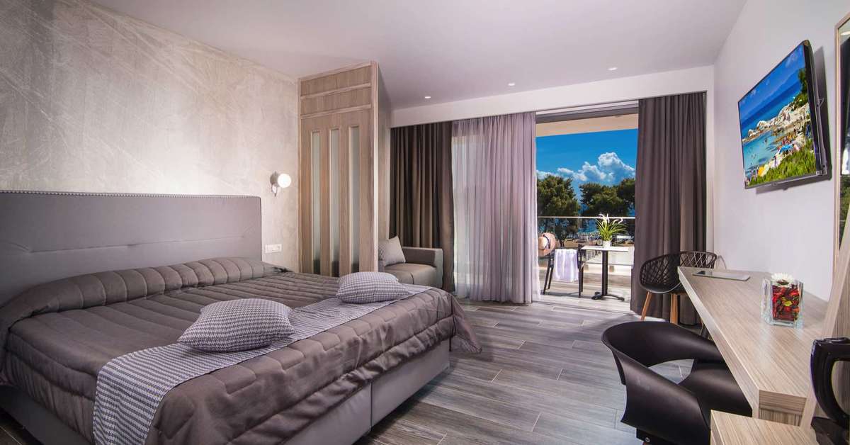 Een foto van Lagomandra Beach Hotel & Suites