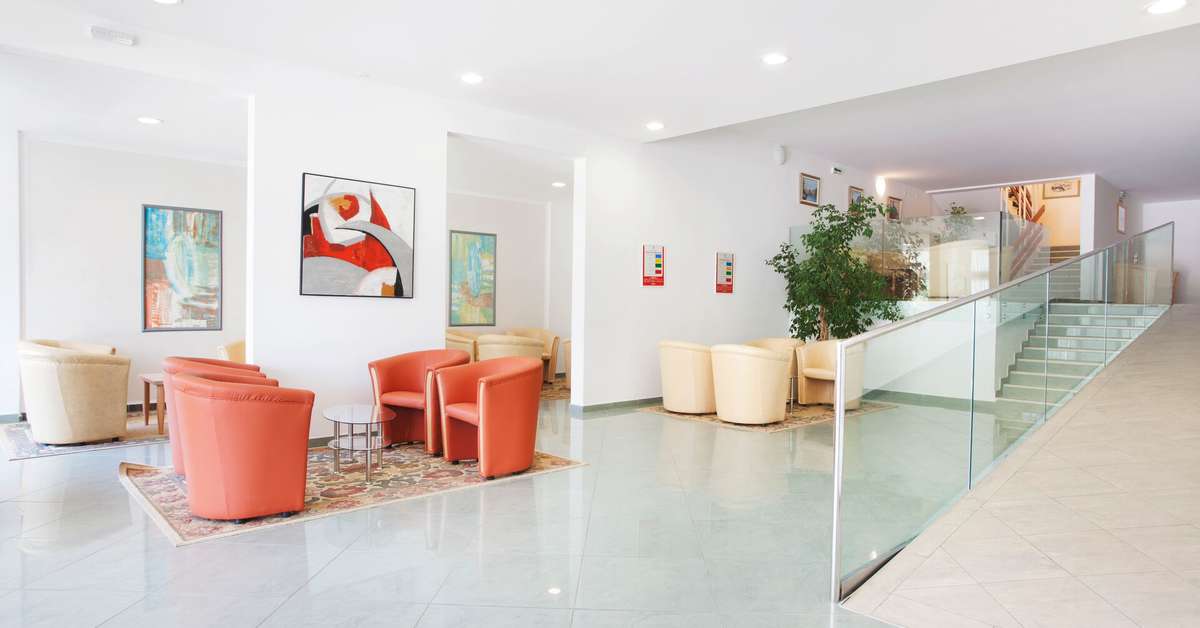 Een foto van het interieur van Hotel Narcis