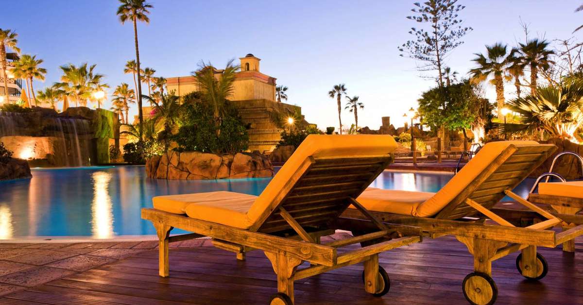 Een foto van het zwembad bij Hotel Europe Villa Cortes