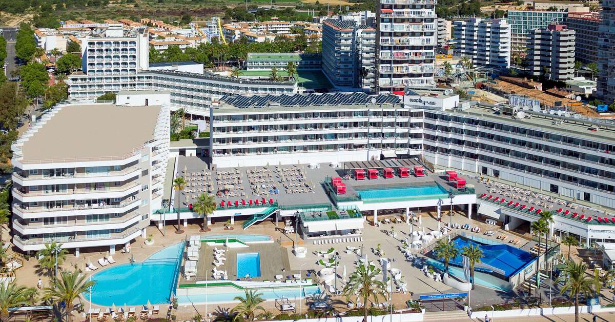 Ein Foto Innside by Melia Wave Calvia