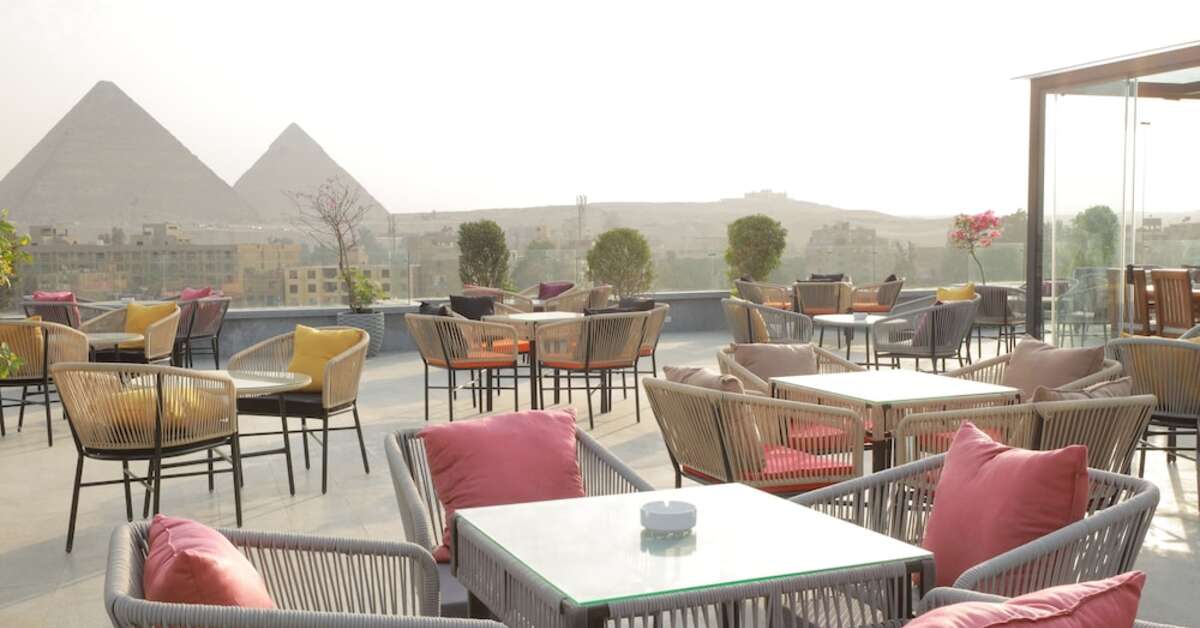 Een foto van Pyramid Front Hotel