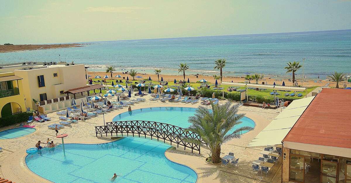 Ein Foto vom Pool im Kefalos Beach Tourist Village