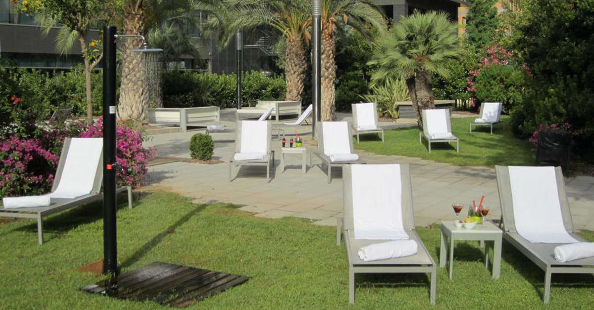 Een foto van het terras bij Primus Valencia