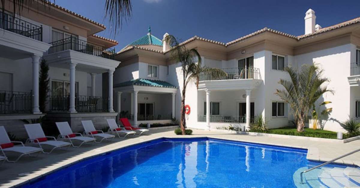 Een foto van het zwembad bij Appartementen Marina Turquesa