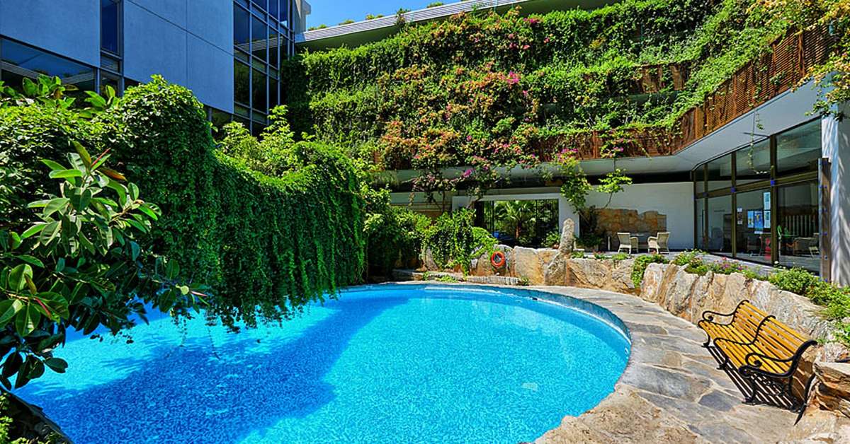 Ein Foto vom Pool im Sitia Beach City Resort & Spa