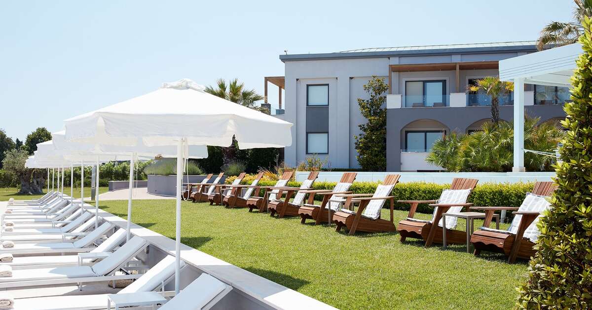 Een foto van het terras bij Cavo Olympo Luxury Hotel & Spa