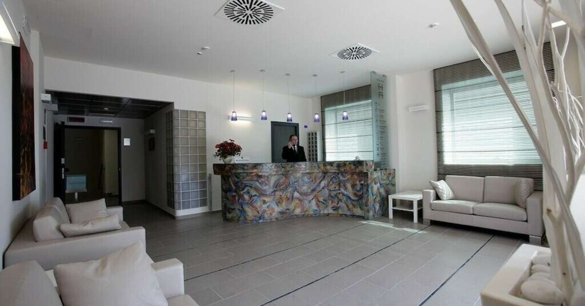 Een foto van het interieur van Hotel Artis Roma