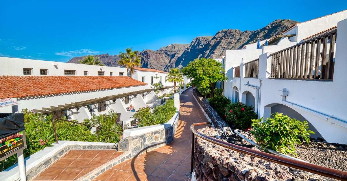 Een foto van de buitenkant van Ona Las Rosas Resort