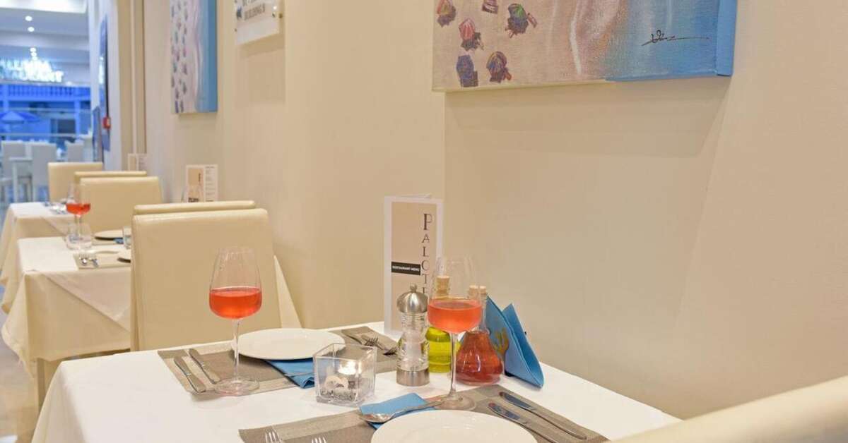 Een foto van Palotel Luxury Hotel