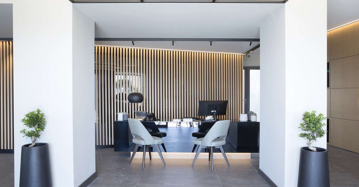 Een foto van het interieur van The Alex