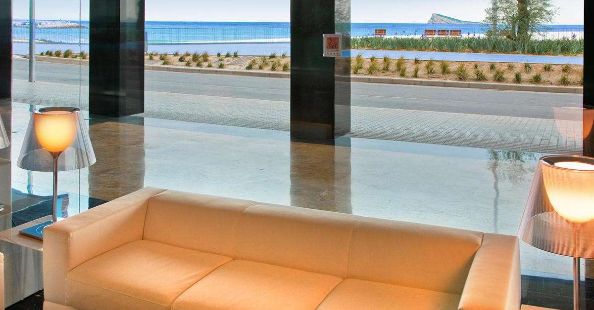 Een foto van het interieur van Villa del Mar Hotel