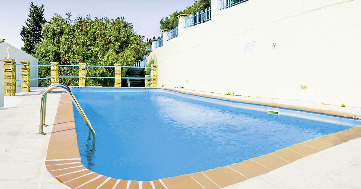 Een foto van het zwembad bij Belvedere Aghios Gordios