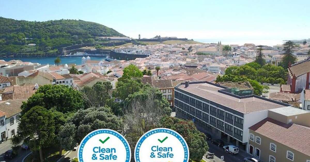 Een foto van de buitenkant van Hotel Cruzeiro