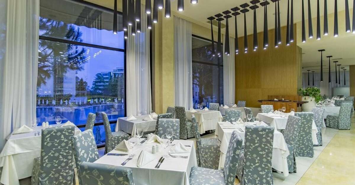 Ein Foto Barcelo Royal Beach