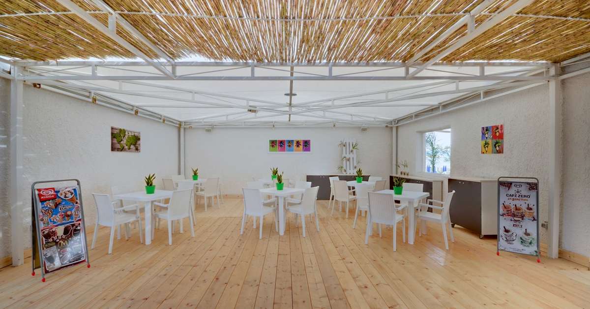 Een foto van het terras bij Hotel Le Palme Paestum