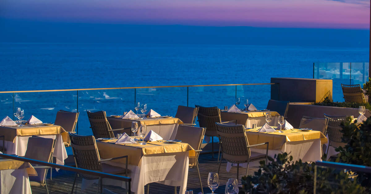 Ein Foto von den Einrichtungen im I Resort Beach Hotel & Spa