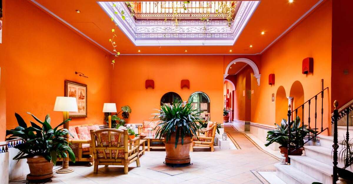 Een foto van het interieur van Patio de la Alameda