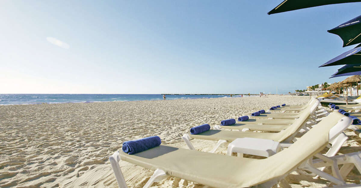 Een foto van het strand bij Nina Hotel & Beach Club