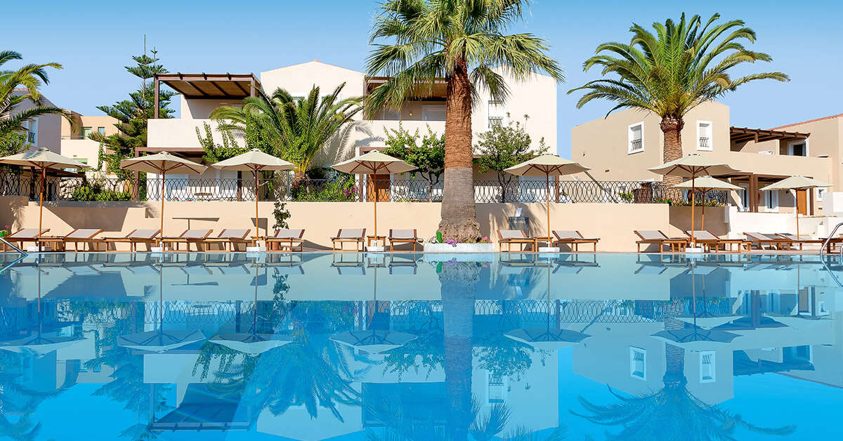 Een foto van het zwembad bij Grecotel Casa Adele
