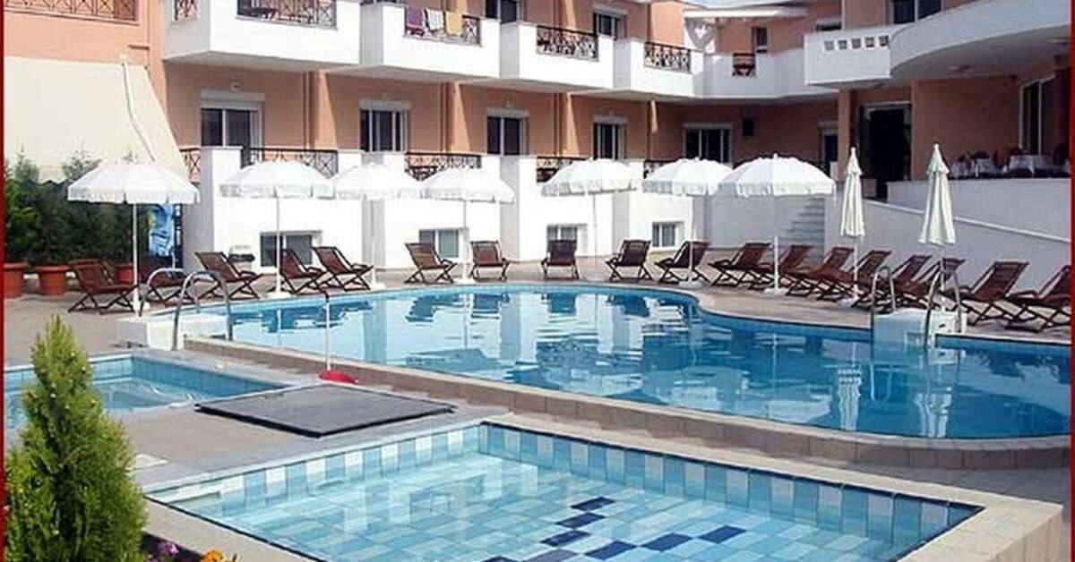 Een foto van het zwembad bij Hotel Filia
