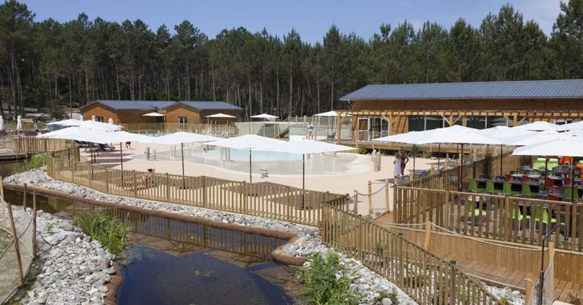 Een foto van het zwembad bij Sandaya Camping Soustons Village