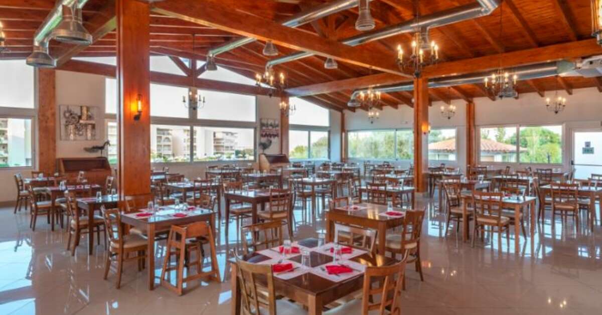 Een foto van de faciliteiten bij Myrina Beach Hotel