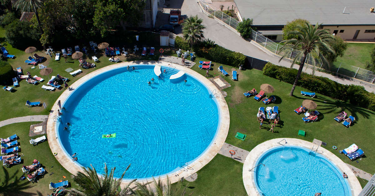 Een foto van het zwembad bij Sol Marbella Estepona Atalaya Park