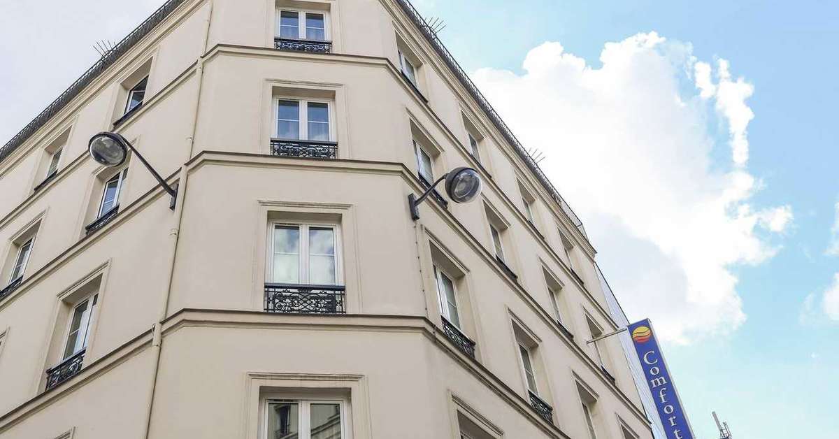 Een foto van de buitenkant van Hotel de Charonne