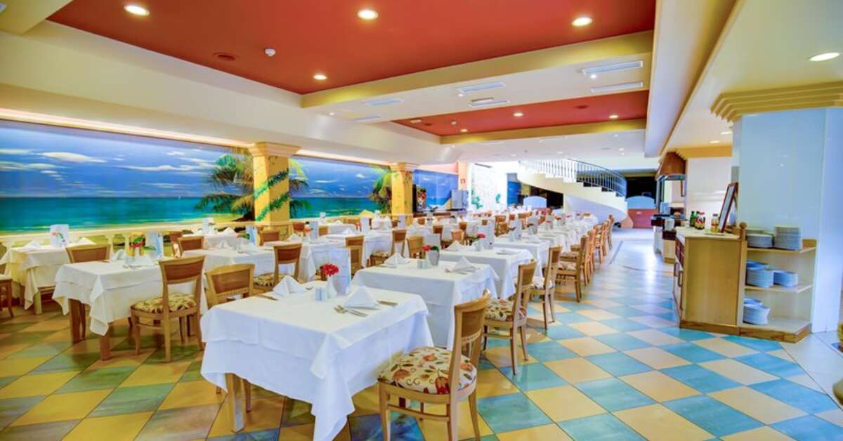 Een foto van de faciliteiten bij SBH Crystal Beach Hotel & Suites