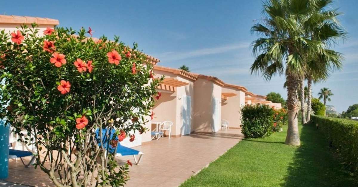 Een foto van de buitenkant van Villas Mar Blau
