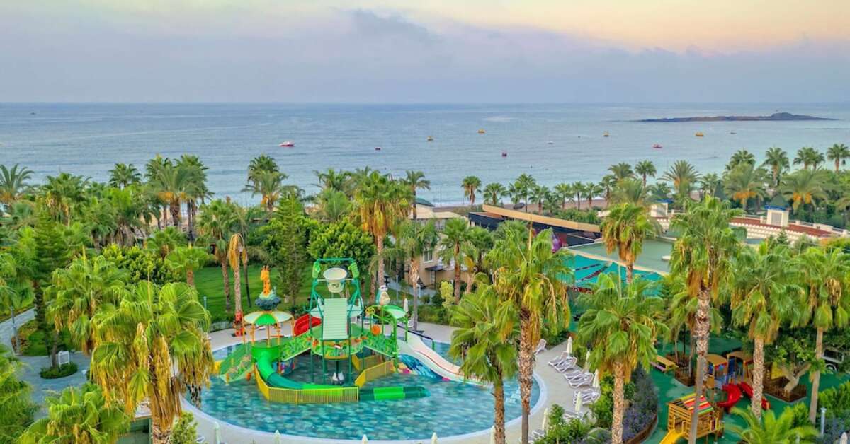 Ein Foto vom Pool im Leodikya Kirman Premium