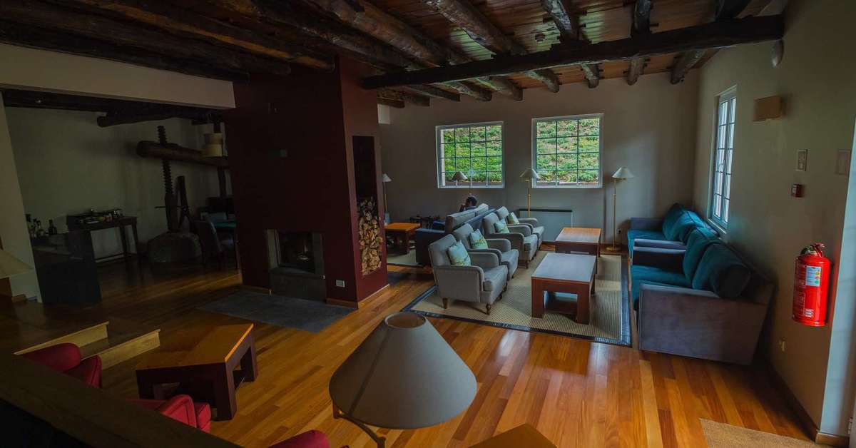 Een foto van het interieur van Solar da Bica