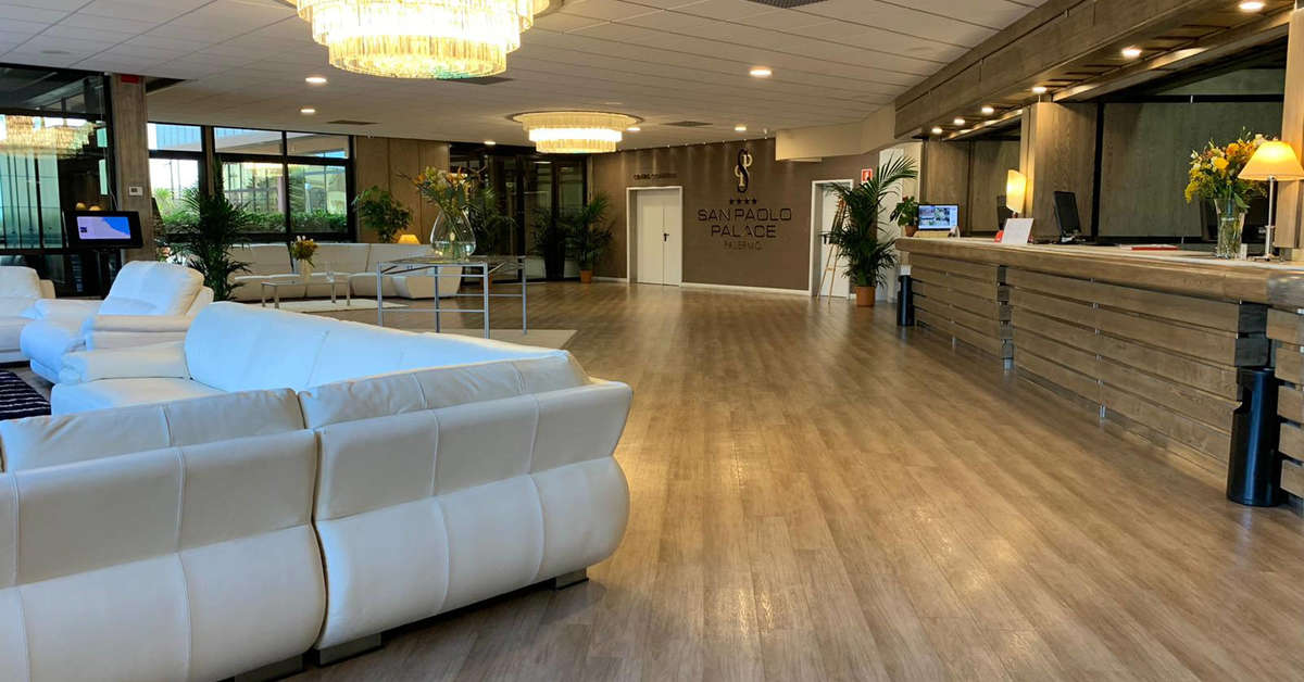 Een foto van het interieur van San Paolo Palace Hotel