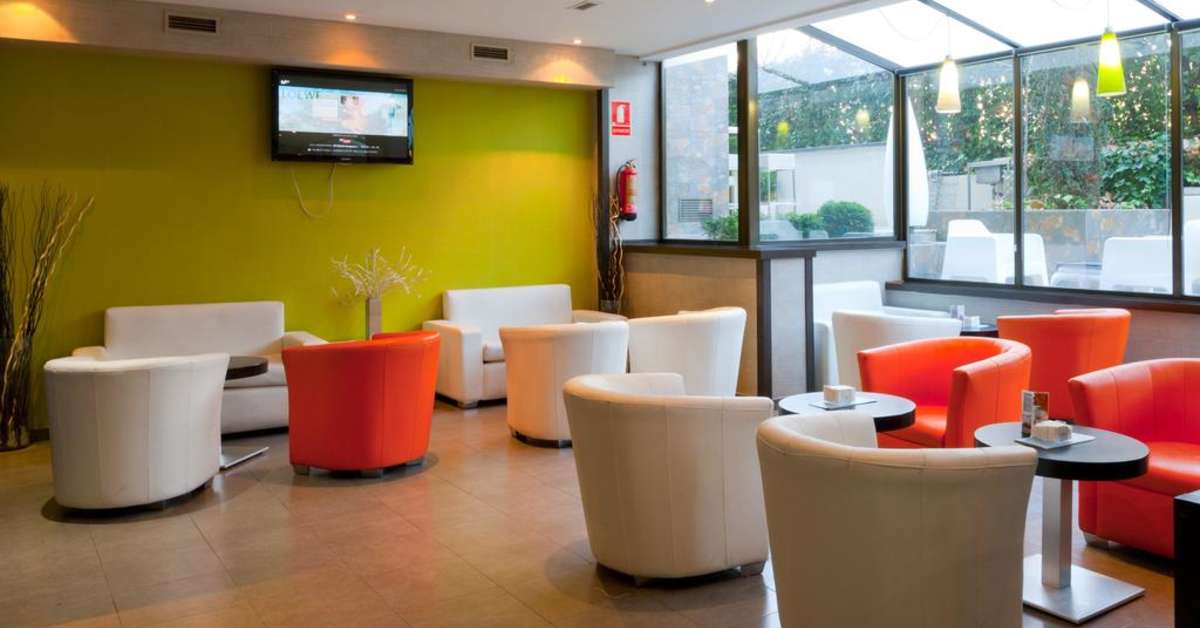 Een foto van de faciliteiten bij Senator Barajas Hotel