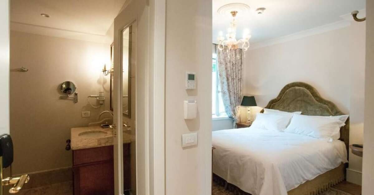 Een foto van Ebel Boutique Hotel Tirana