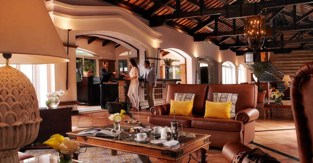Een foto van het interieur van La Cala Resort Golf