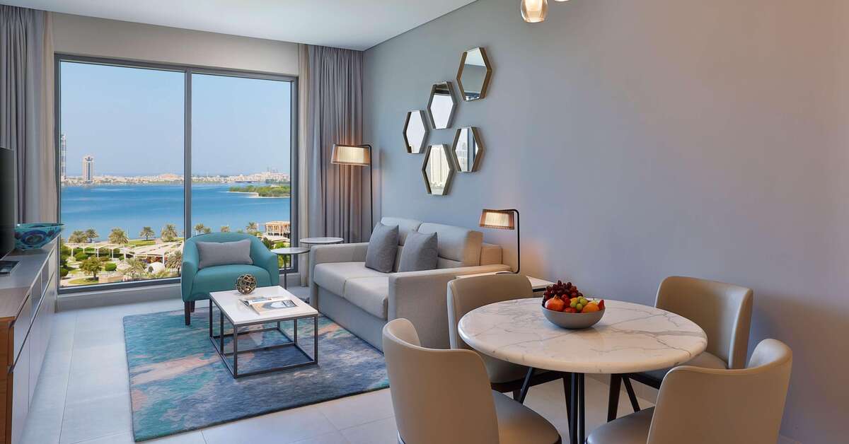 Een foto van DoubleTree by Hilton Sharjah Waterfront Hotel & Residences