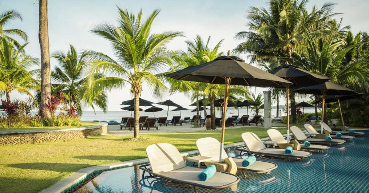 Een foto van het zwembad bij Robinson Club Khao Lak