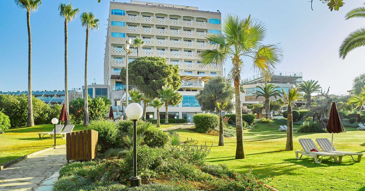 Een foto van St. Raphael Resort