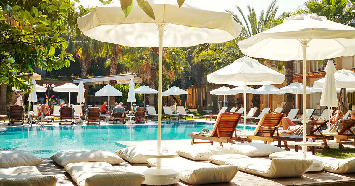 Een foto van het zwembad bij Sunprime Dogan Side Beach