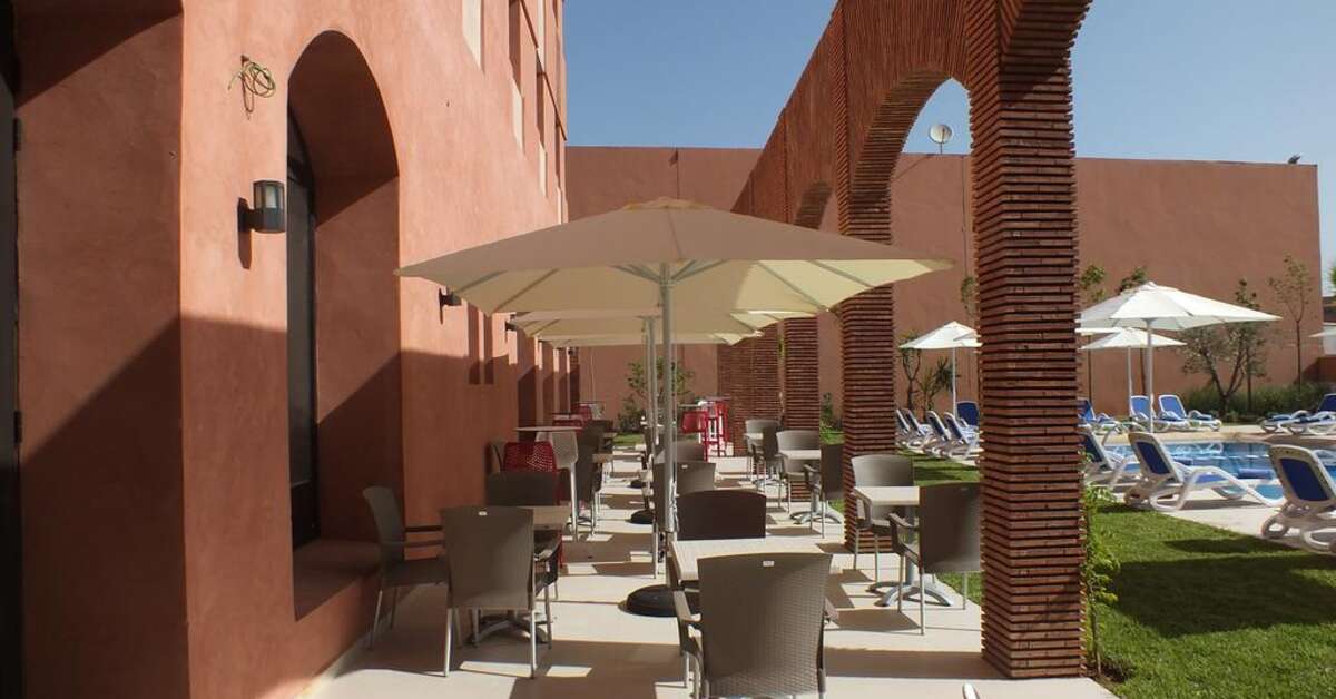 Een foto van het terras bij Hotel Relax Marrakech