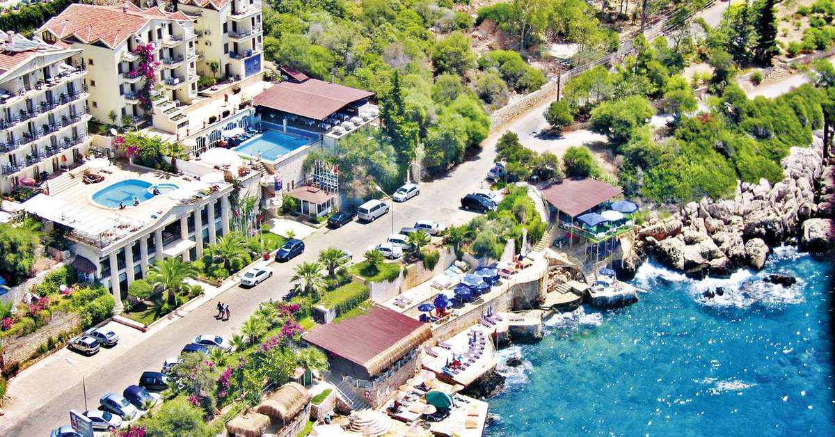 Een foto van de buitenkant van Aqua Princess Hotel