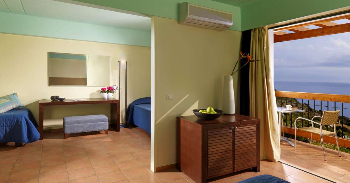 Een foto van Apostolata Island Resort & Spa