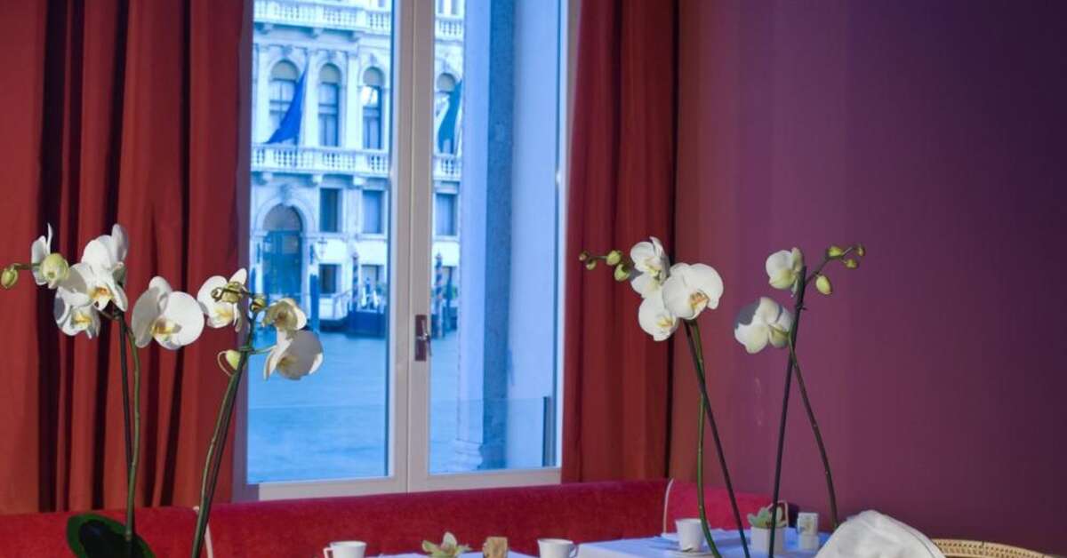 Een foto van Sina Centurion Palace