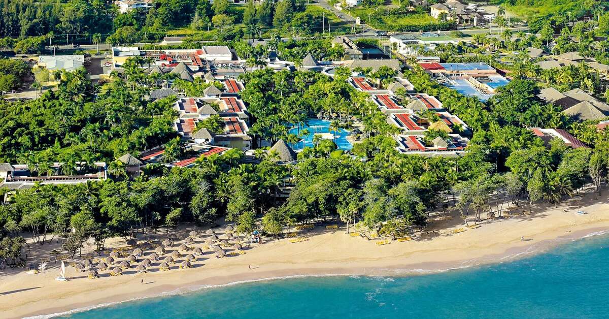 Een foto van de buitenkant van Iberostar Costa Dorada
