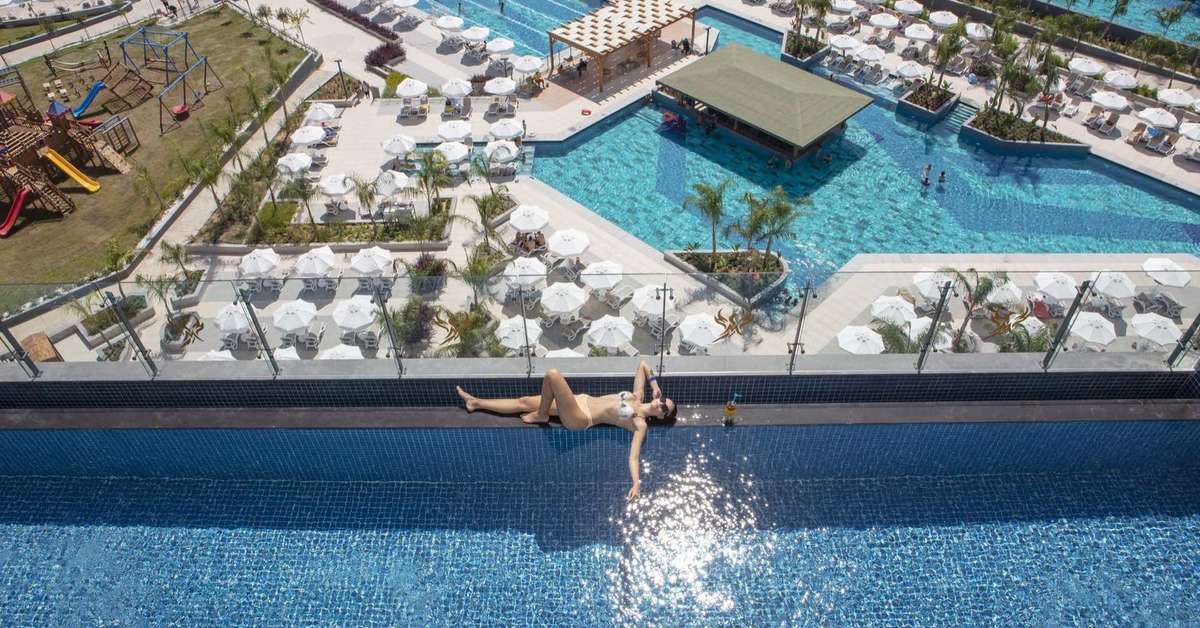 Een foto van het zwembad bij Mylome Luxury Hotel & Resort