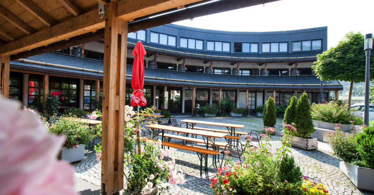Een foto van het terras bij Appartementen Schindlhaus